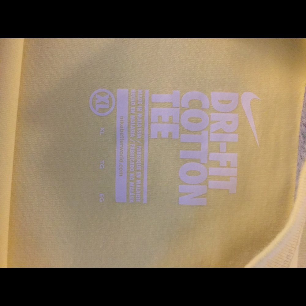 Nike - Picture 5 of 5